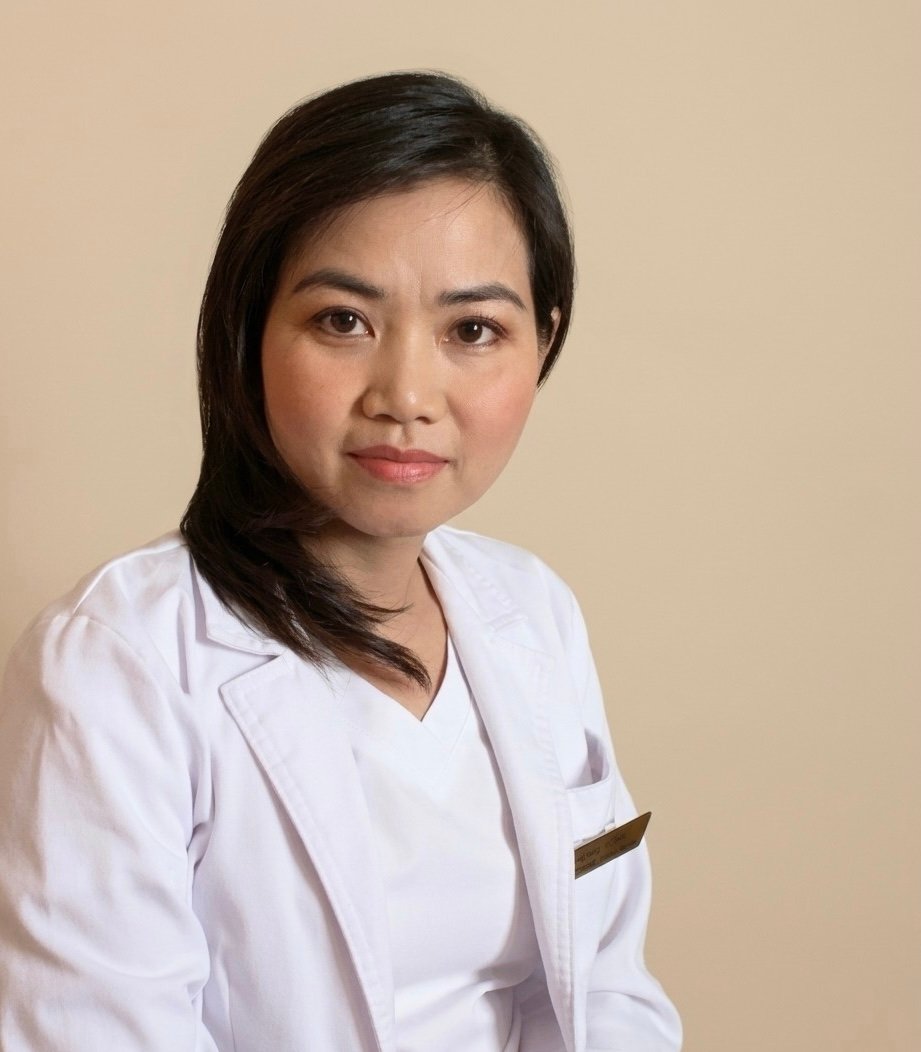 Close-up eyebrow detail representing permanent makeup artistry